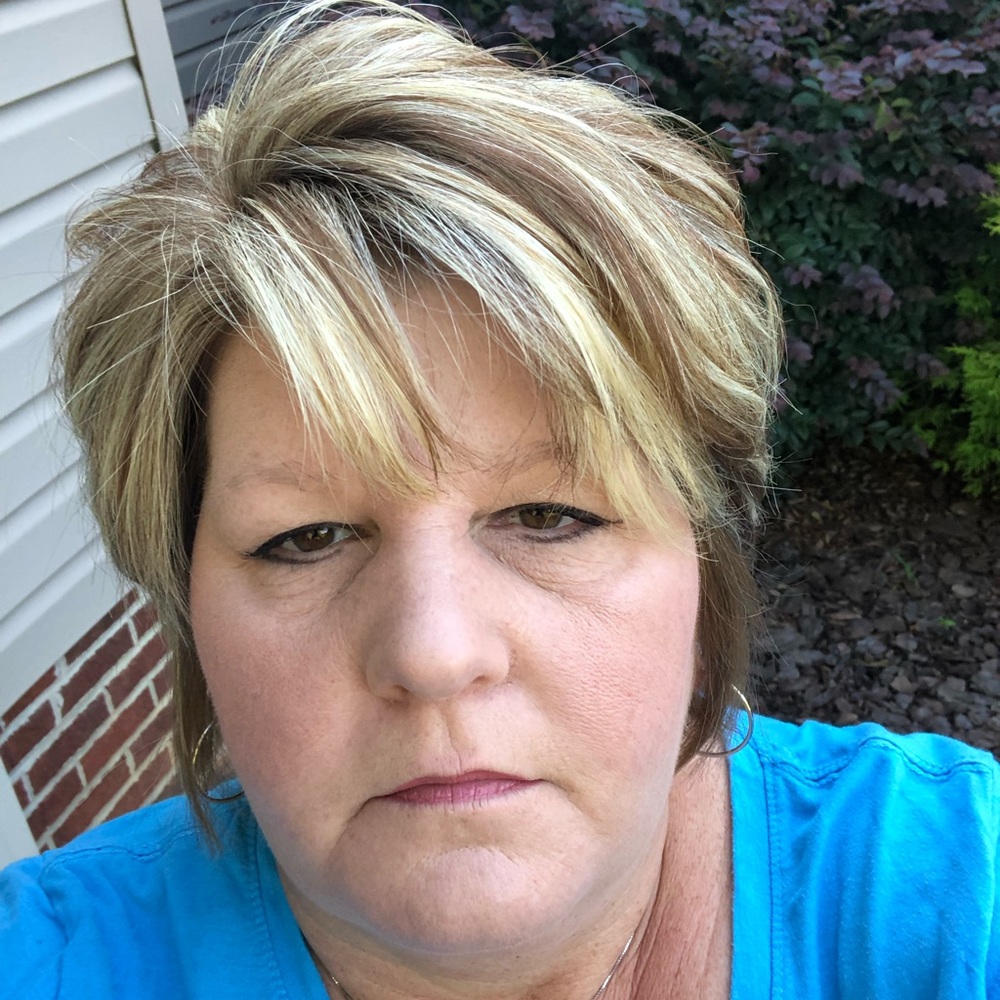 Meet your Posher, Joann